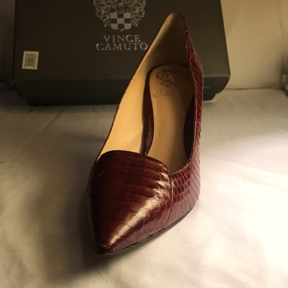 Vince Camuto Chianti glazed snake - Picture 2 of 3